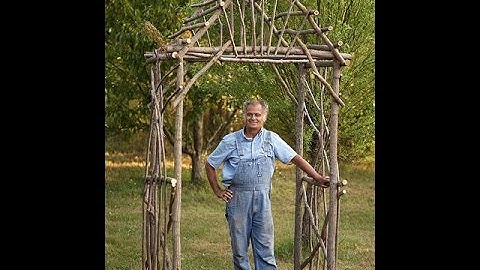 How to Make a DIY Rustic Pergola