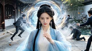 女孩家门竟被硬闯！她连眼皮都没抬，指尖轻弹，十人瞬间倒飞出门！四大家族跪地求饶时，她正悠哉喝茶。#女频#甜宠#复仇#重生 screenshot 2