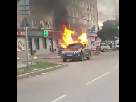 В Павлограде горят машины