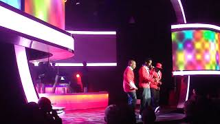 Boyz II Men performing 