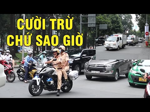 Video CSGT chỉ còn biết cười trừ khi chôn chân vì gặp kẹt xe... - youtube