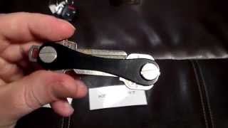 KeySmart Personal KeyRing Organizer 2-8 Key Model Demo