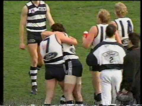 Gary Ablett One Hand Mark 1994 Puts Cats Into Gran...