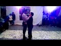 hermano canta a la quinceañera y hace llorar a todos los invitados.