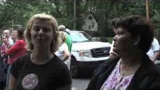 Bear wanders through Millburn