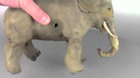 Elephant automaton by Roullet & Decamps