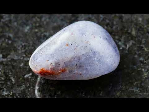Iolite Crystal Healing