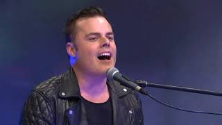 Marc Martel live on New Zealand TV Show - Somebody to Love