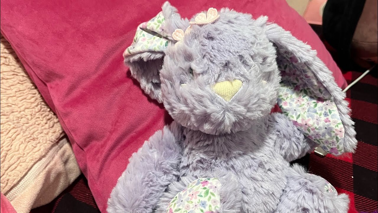 A Random Tingly ASMR Video 