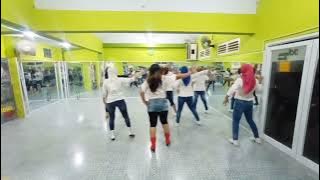 Buih Jadi Permadani Line Dance// Choreo Fonna Queentarina// Demo by Khenes