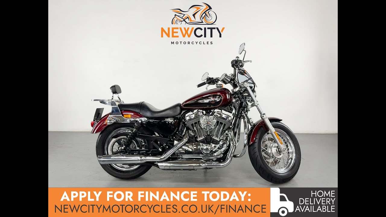 Harley-Davidson Sportster 1200 XL1200C Custom Maroon/Black Used