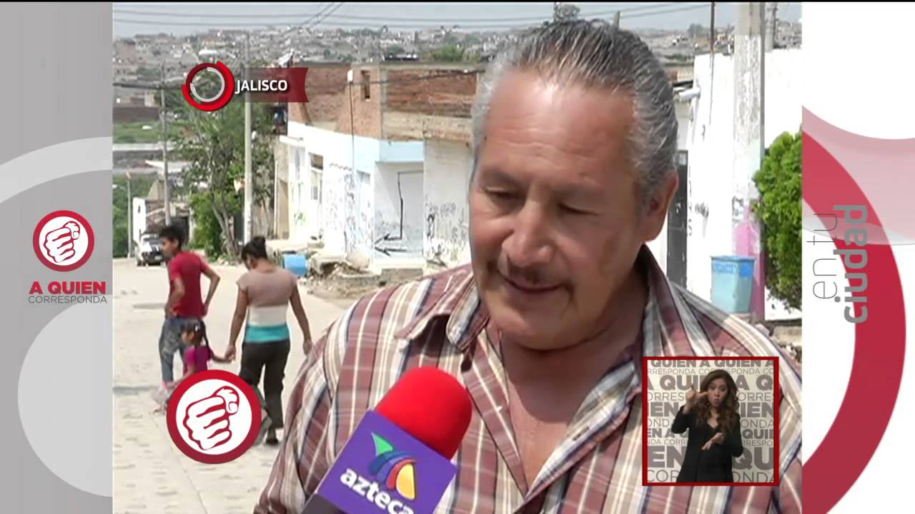 Vecinos se quejan de obra inconclusa - YouTube
