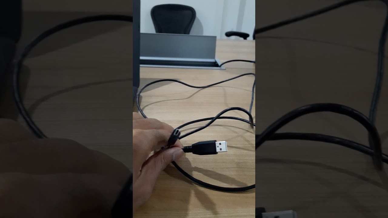 Mini USB Console Cable for Cisco Devices in Hindi - YouTube