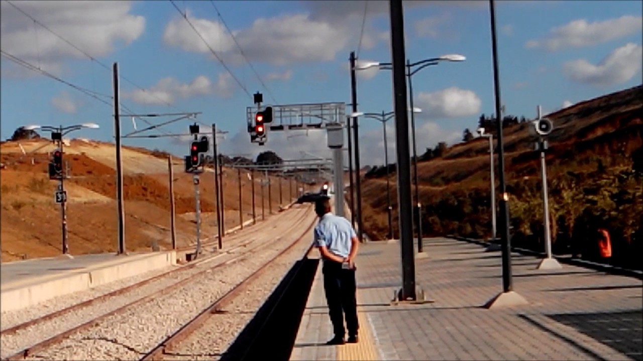 انطلاق أول قطار على مستوى خط بئر التوتر / زرالدة