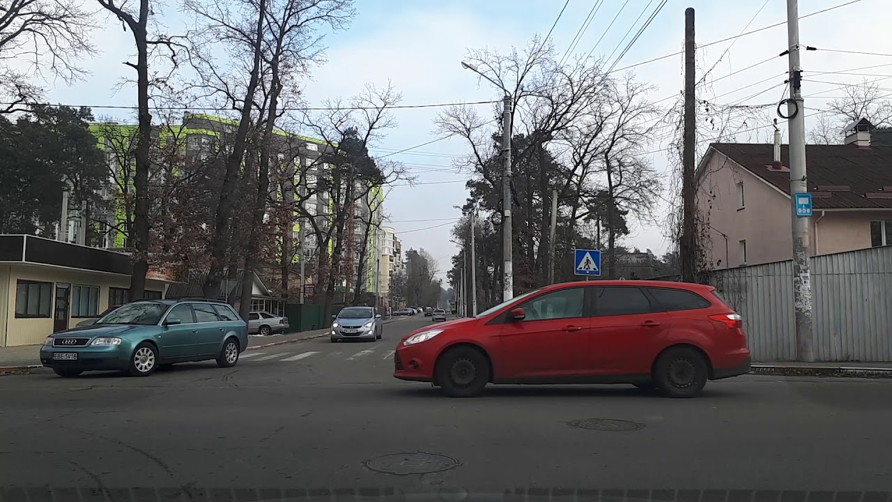 Отработка разворотов на узких перекрестках Ирпень - YouTube