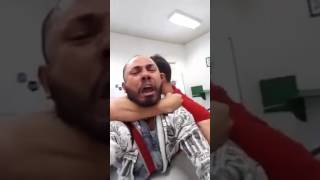 Militar da GNR prende homem com 'mata-leão' - Página 2 Mqdefault