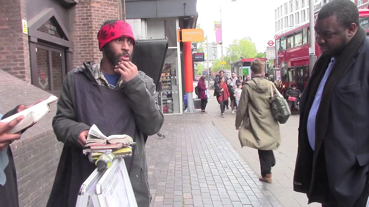 who is amy lee 33 dating