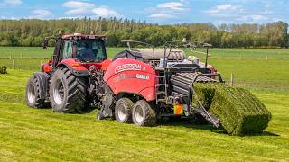 Case IH 380 Baling Grass Silage