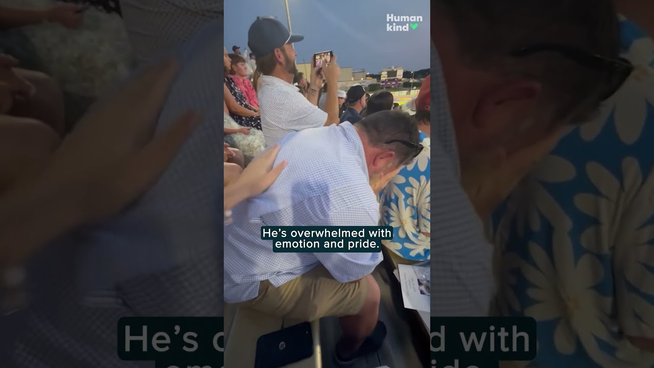 Stepdad Bursts Into Tears At Daughter S Graduation Surprise