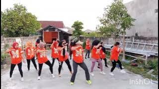 Senam kreasi KARMILA DANGDUT KOPLO JADUL #dance #senamkreasi