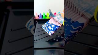 Cleaning all 4 sides of my paint brush #oddlysatisfying #satisfying #paint #asmrpaint #paintmixing