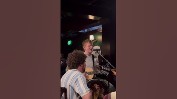 Thumbnail of Ed jamming Sapphire the other day at the Old Phone Pub 💎🩷▶️ #edsheeran