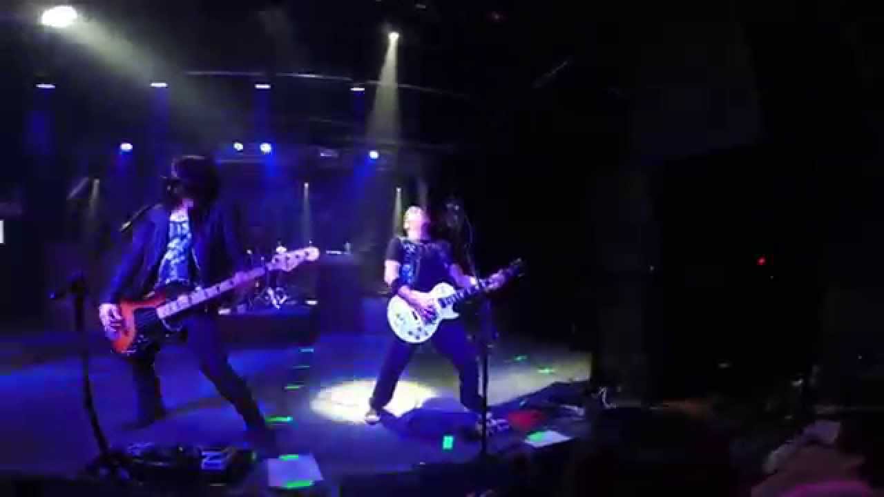 Fozzy Live New Single "Lights Go Out" GoPro Hero3+ Part 2 YouTube