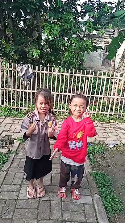 Ndak usah sok asik deh