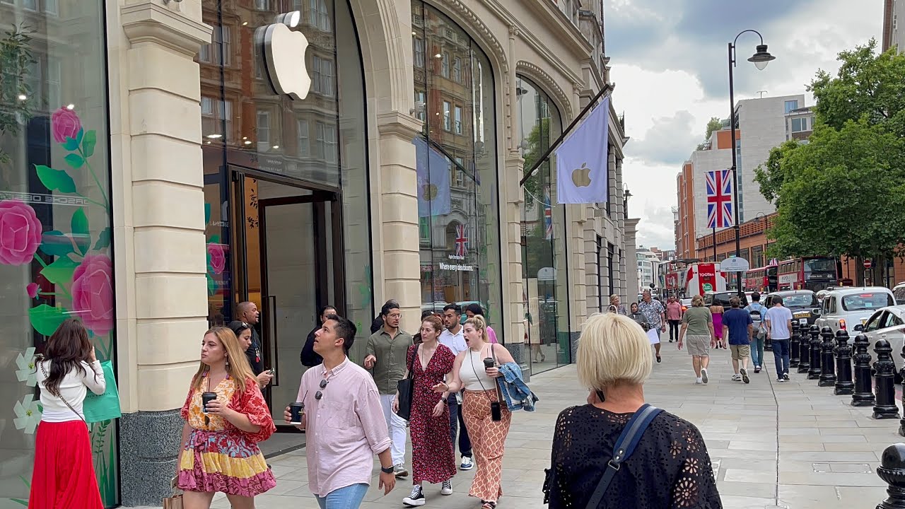 ⁣London Walk | Most Expensive Neighborhood in London Belgravia Posh area in Central London [4K HDR]