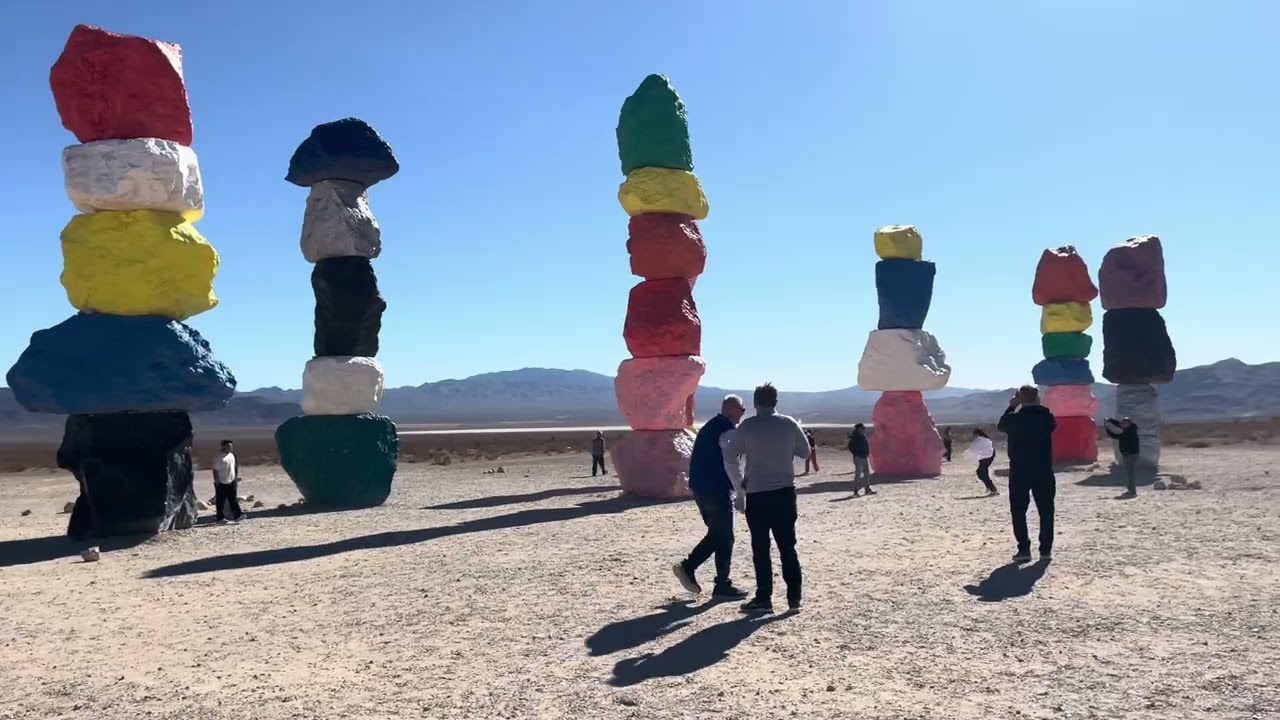 Seven Magic Mountains - Las Vegas