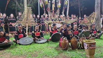 cồng chiêng tái hiện lại lễ cúng truyền thống xưa của người jrai.(mừng lúa mới)