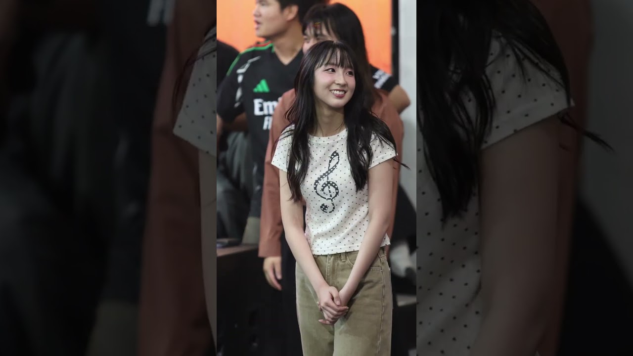 Emmy BNK48  [Fancam] Random Dance 