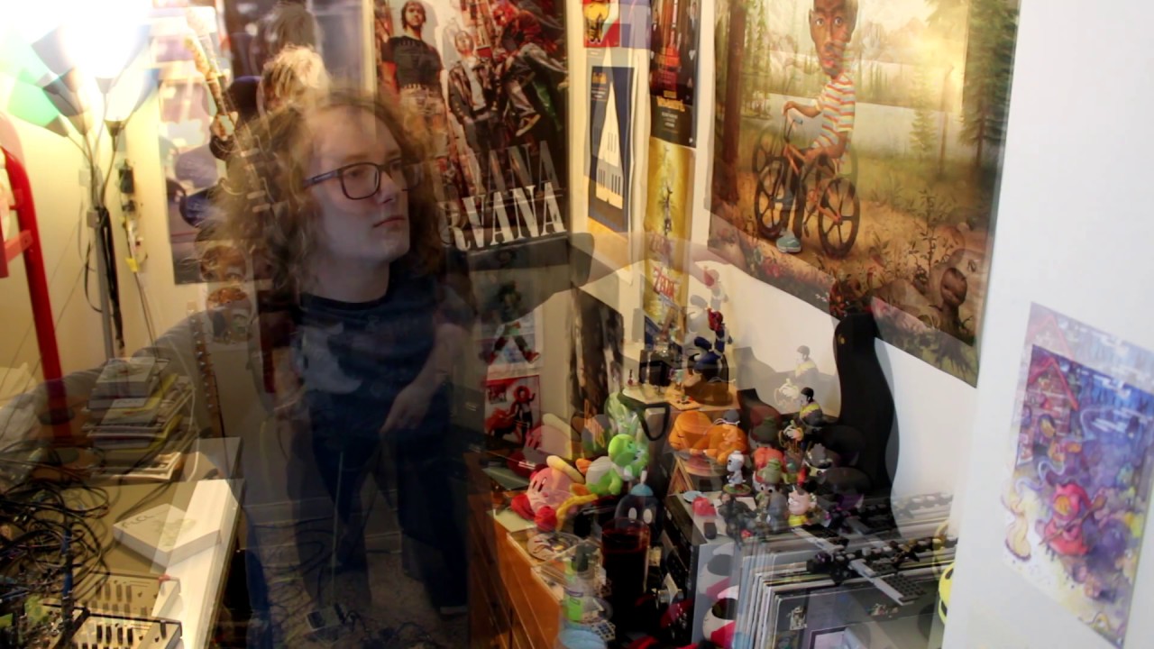 Mask- Chuck Beats Brains