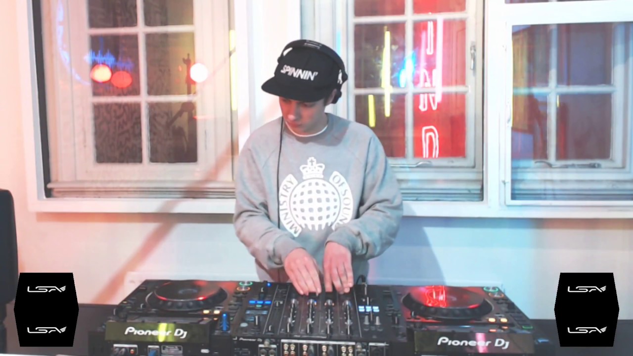 Hannah Wants DJ Search 2018 - Adam Scavo