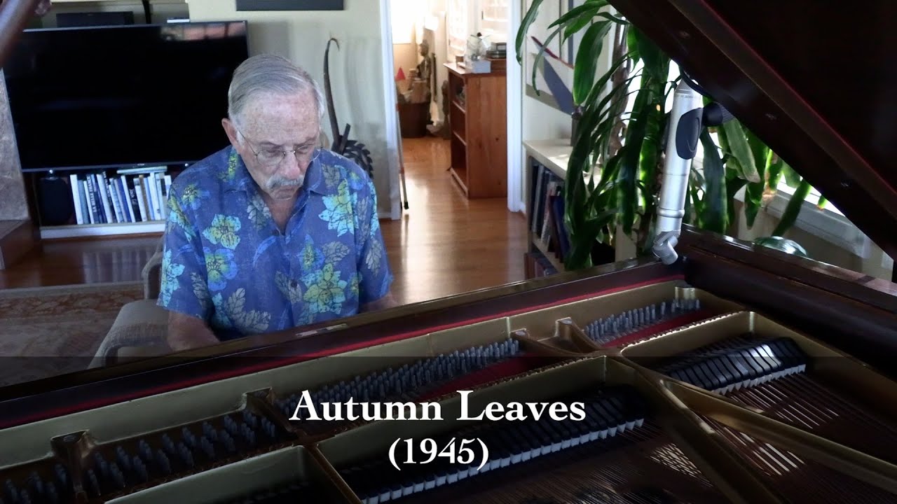 Autumn Leaves - Johnny Mercer (1945) - YouTube