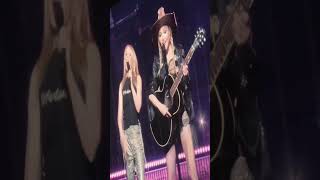 Madonna + Kylie Minogue — I Will Survive (Live in Los Angeles)