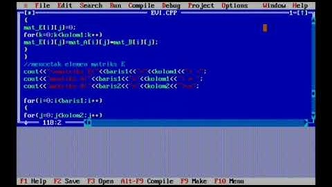 program matriks 4 kolom dan 4 baris yg menggunakan array 2 dimensi