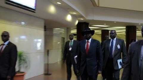 South Sudan rivals hold peace talks on deadline day