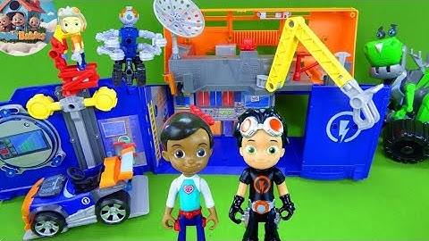 Rusty Rivets Toys: Rivet Lab Garage Playset - Build Your Robot Invention Adventure