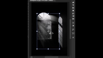 How to apply redial blur effect or sun rays effect easily using Photoshop