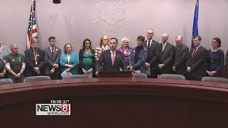 Supporters of bill to ban conversion therapy gather at capitol
