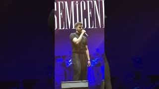 Semi̇cenk - Ki̇m Bakar Ardina (Konser) Resimi