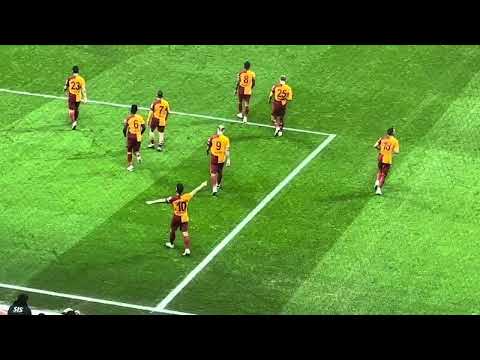 GALATASARAY 2-0 Rams Başakşehir Dries Mertens Gol Tribün Çekim 10.02.2024