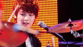 [audio] CNBlue guerilla live - Ready N Go - Korean version (20110321)