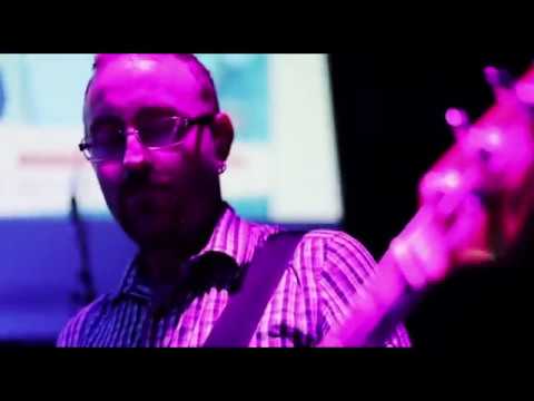 SIDECHAIN - Flame adlı videoyu YouTube'da izle SIDECHAIN - Flame adlı videoyu YouTube'da izle