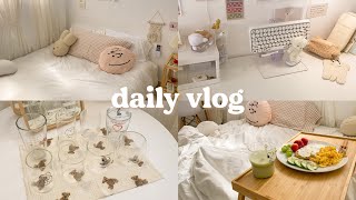 vlog  room updates, breakfast in bed, cup collection, 2023 calendar ♡