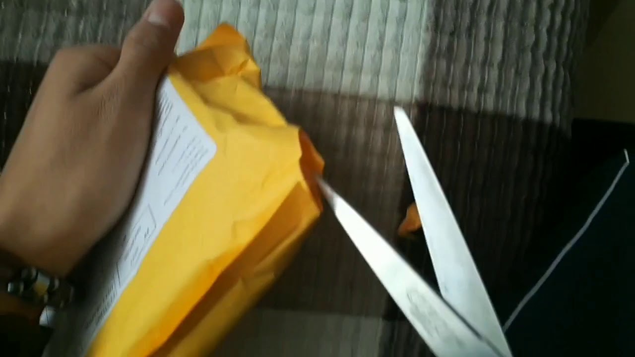 Распаковка бюджетных смарт-часов lemfo l5.