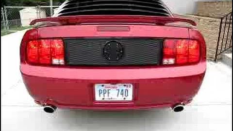 Sequential rear turn signals SN197 Mustang vs Stock