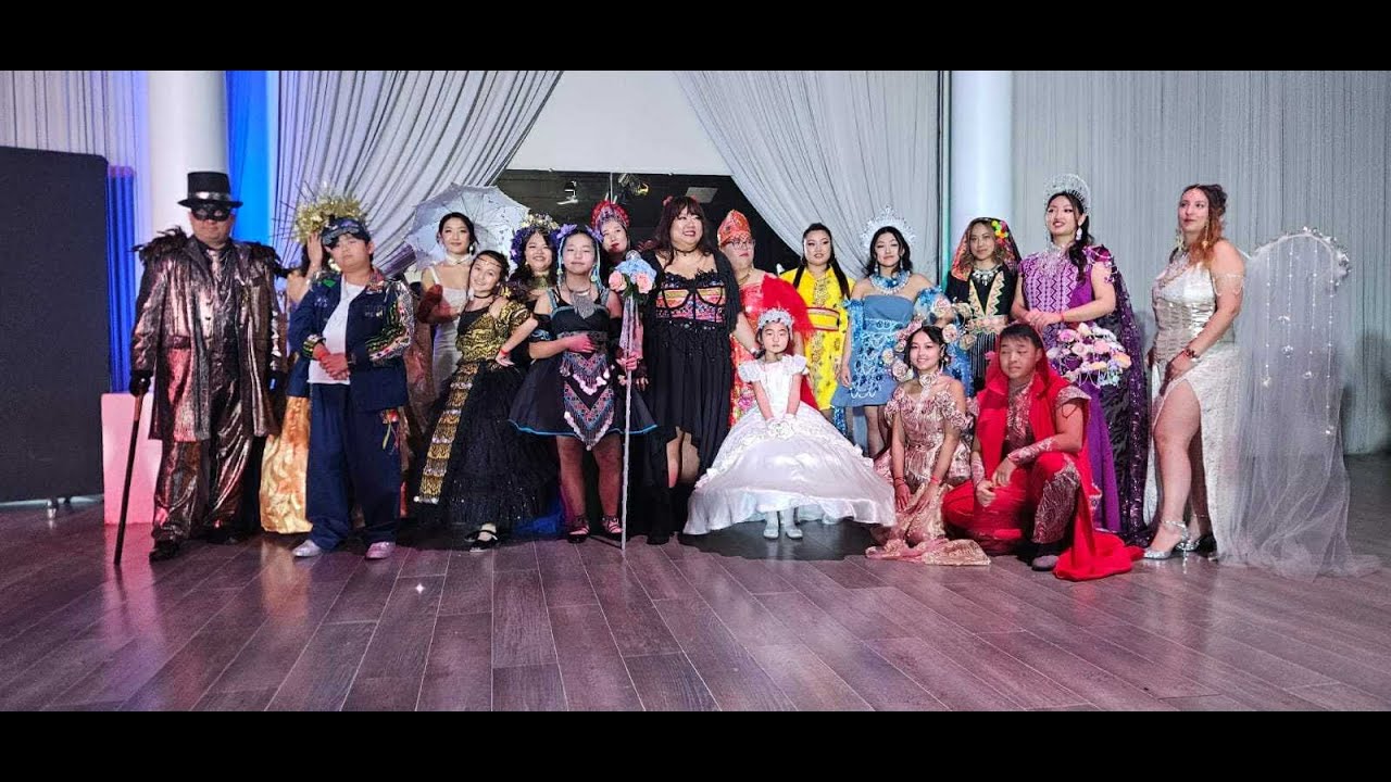 Défilé de mode Nc Lis Créations au Nouvel An de l'Association Hmong Région Centre Samedi 10.01.26