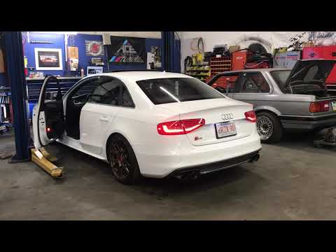audi s4 cold start cat delete - YouTube